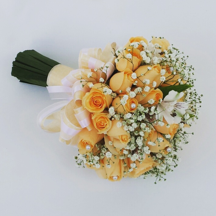 Buquê de Noiva com Rosas Champanhe Cod. BN-008 | Floricultura Cheiro Verde  • Palhoça / SC • Compre online!