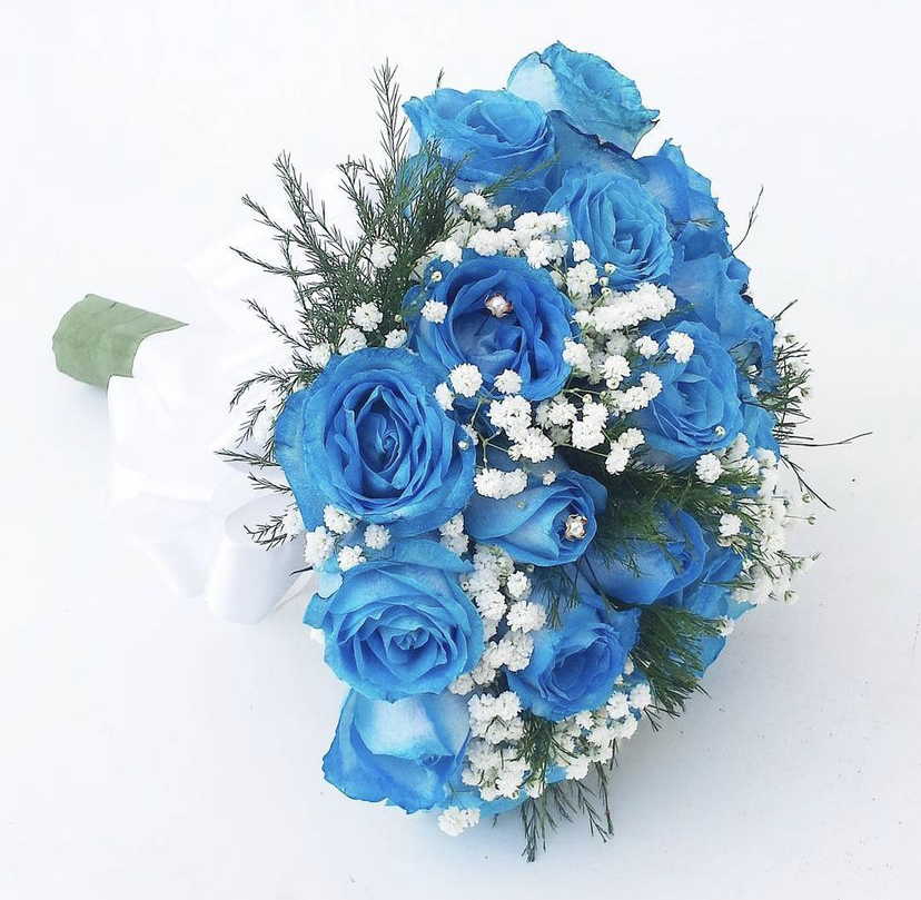 Buquê de Noiva Rosas Azul. Cod. BN-777 | Floricultura Cheiro Verde •  Palhoça / SC • Compre online!
